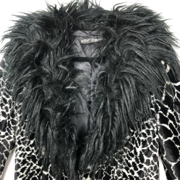 Rare Vintage Betsey Johnson Mongolian Faux Fur Animal Print 90s Y2k Trench Coat - Picture 4 of 16